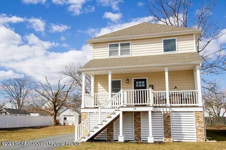 3 bed, 1616 sqft, $30,000 — Photo 1
