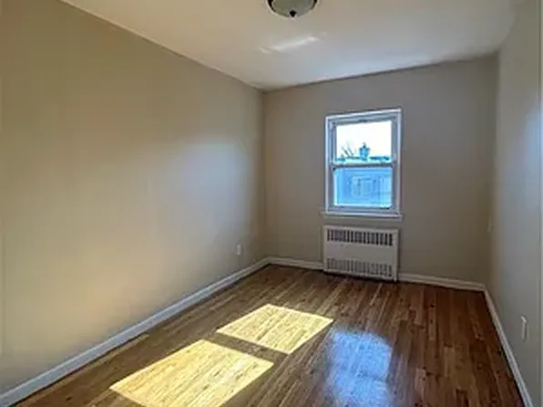 2072 East 68th Street image 10 of 24