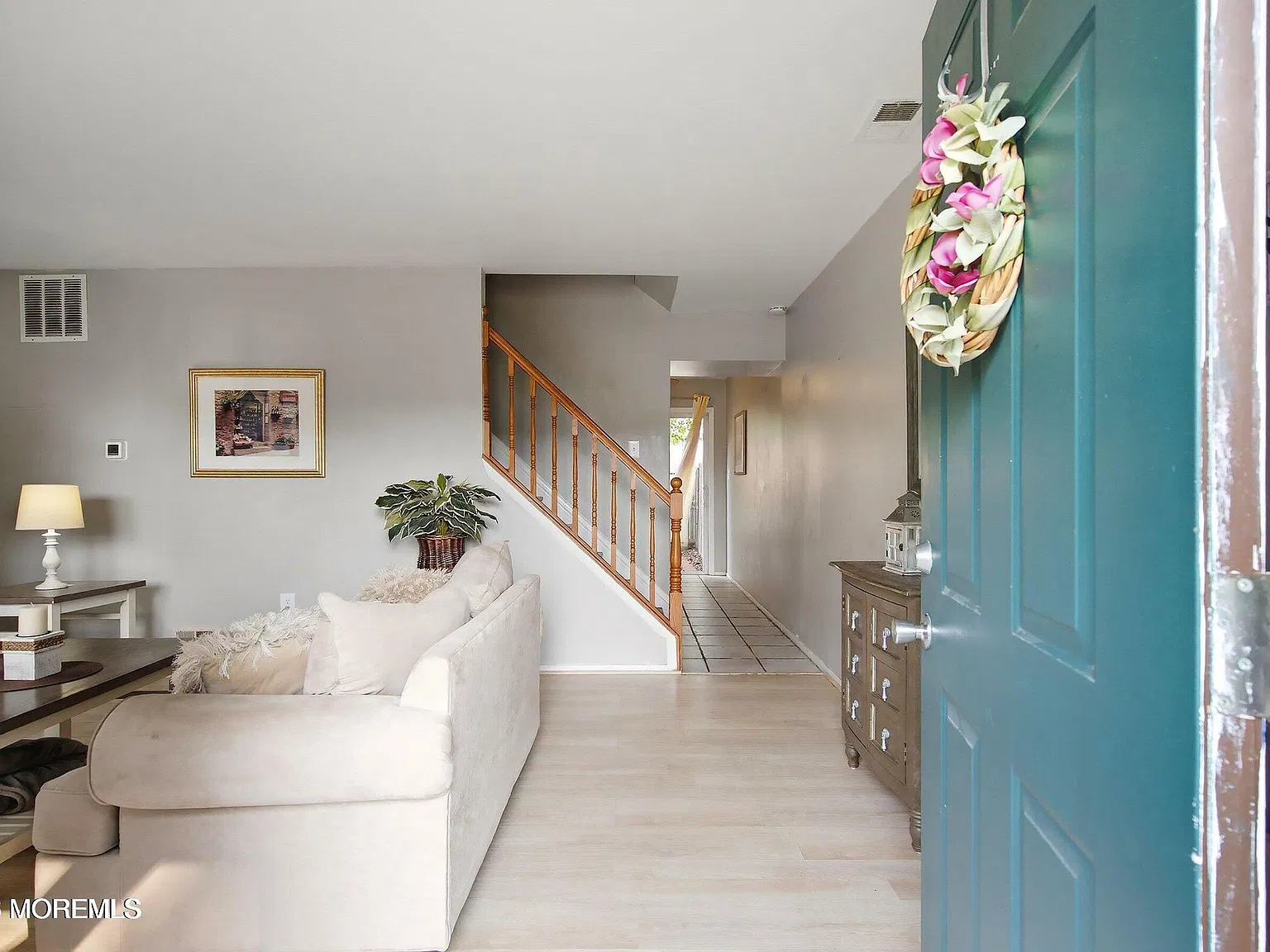 2 bed, 1.5 bath, 1008 sqft, $2,150 — Photo 2