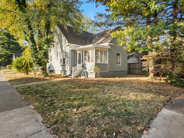 1301 W Hill St, Champaign, IL 61821