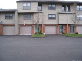 13 Metacomet Dr UNIT 13, Meriden, CT 06450