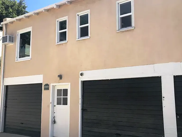 1445 N Alta Vista Blvd — Photo 8