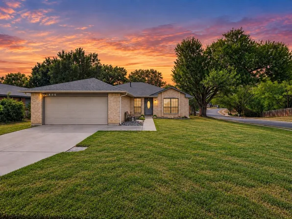 806 Creekside Dr, Euless, TX 76040