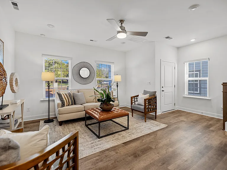 4009 Crooked Spruce Ct — Photo 15