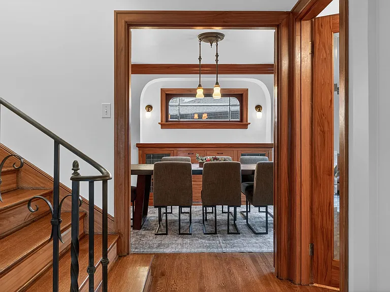 2028 NE Alameda Dr — Photo 28