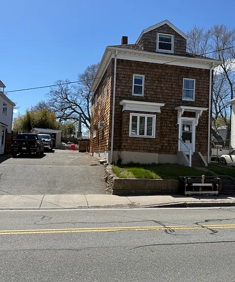98 Maplewood Ave #2 — Photo 14