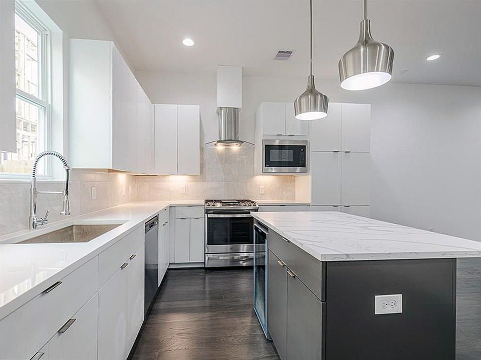2531 Hollister St, Houston, TX 77080 Zillow