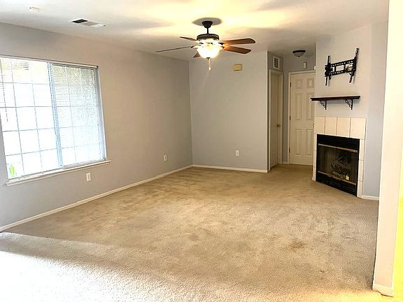 2nd image of 2403 Cherrywood Ct