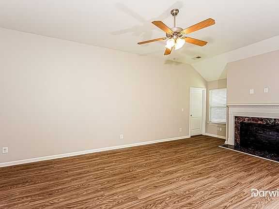 5th image of 5624 Goodwin Ct