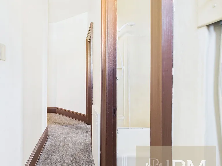 24 N Main St — Photo 7