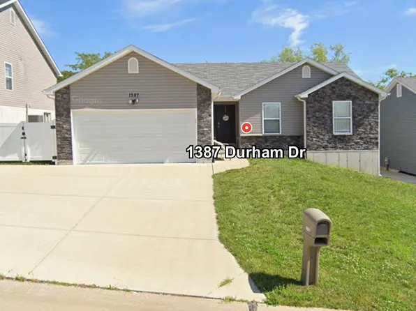 1387 Durham Dr, Herculaneum, MO 63048