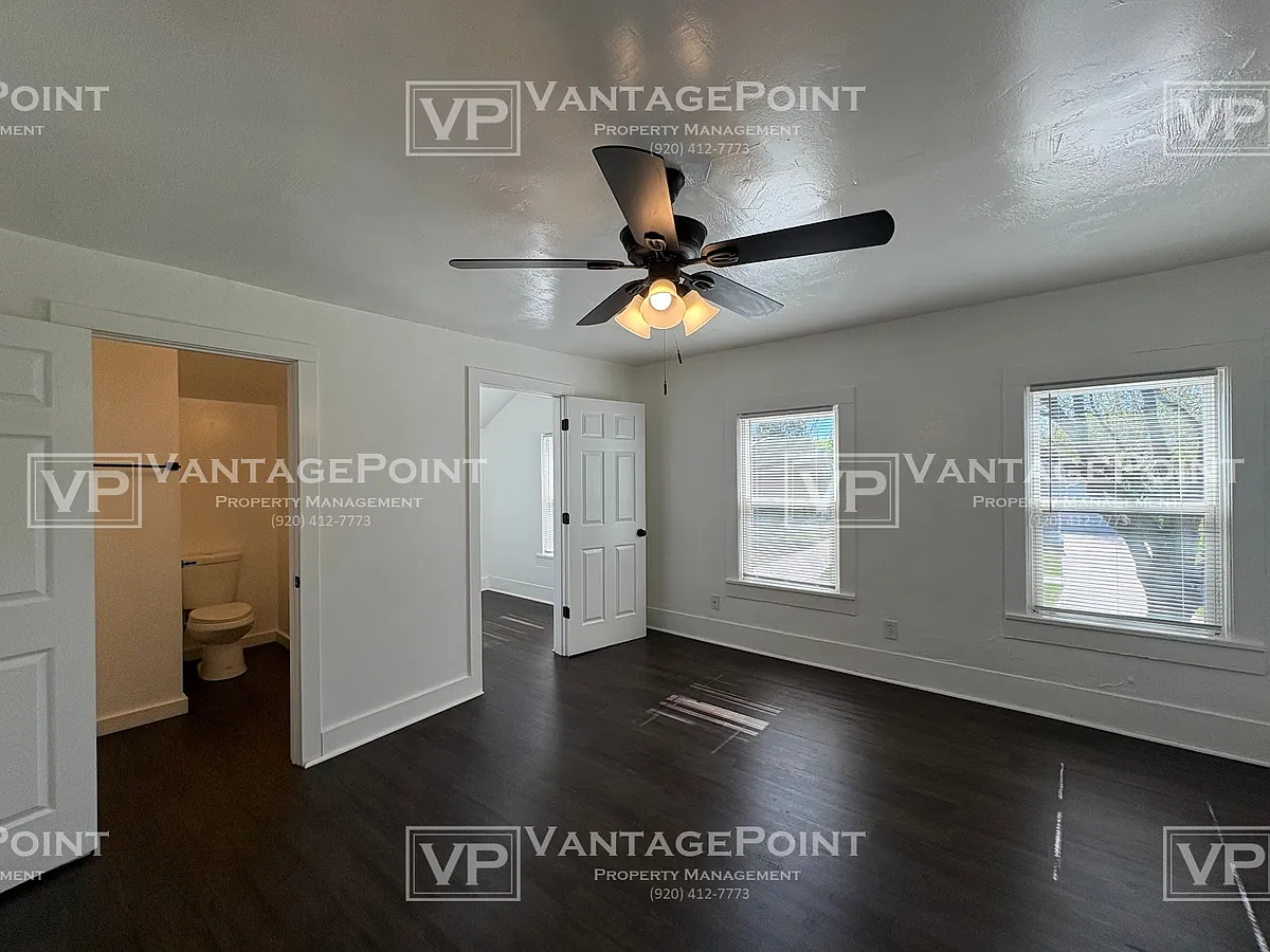 Building Photo - 326 S Quincy St #4