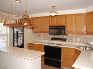 641 Newport Dr, Penn Hills, PA 15235