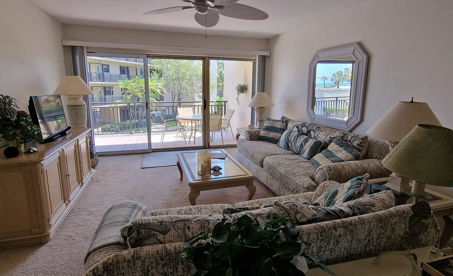 2 bed, 1650 sqft, $5,275 — Photo 2