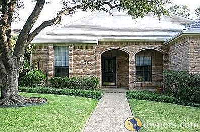 1st image of 1713 Crockett Cir