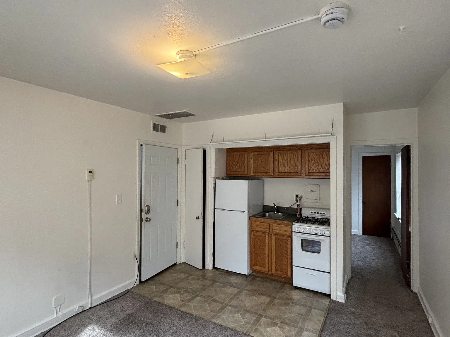 211 M. A. C. Avenue - B — Photo 1