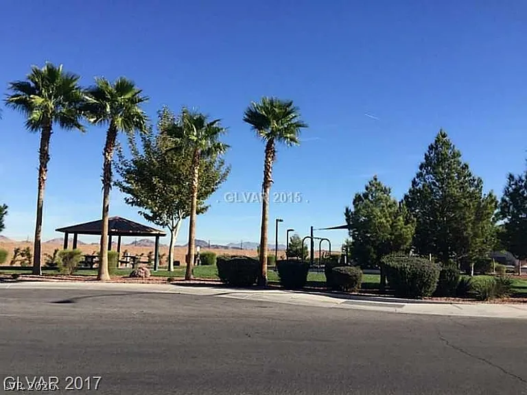 669 Emerald Idol Pl — Photo 22