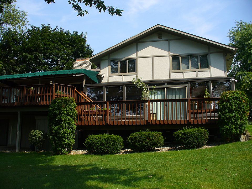 1st image of 6390 Lakeshore St
