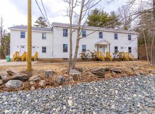 60 Charles St, Farmington, NH 03835