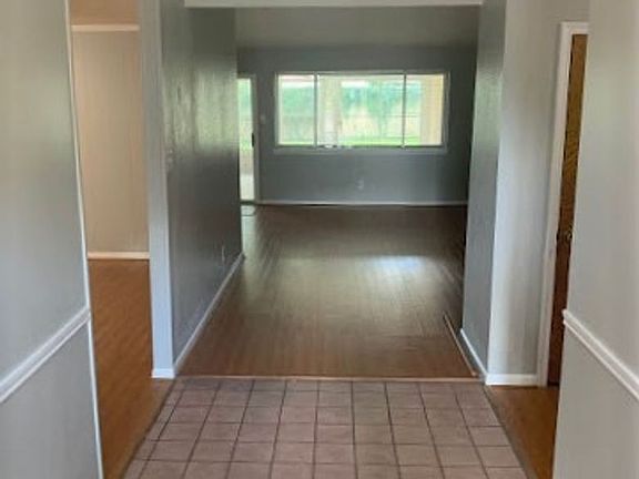 3rd image of 16026 Brookford Dr