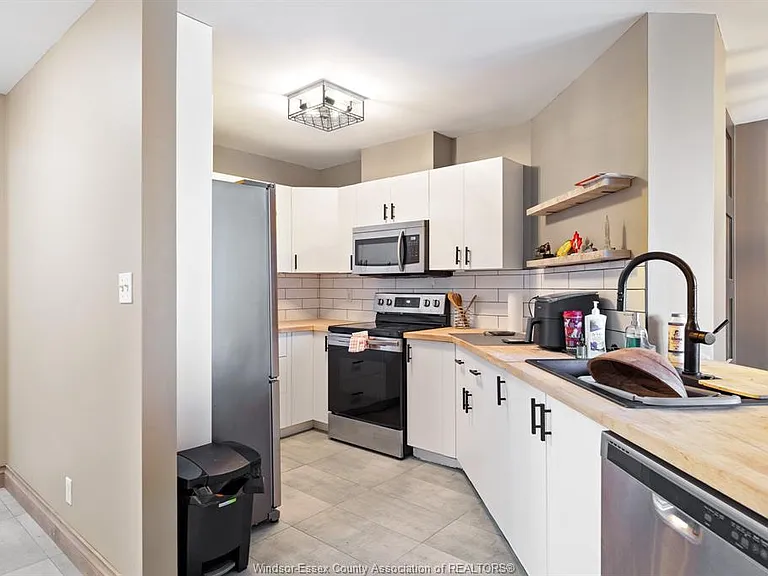 540 Ouellette Ave #7E — Photo 5