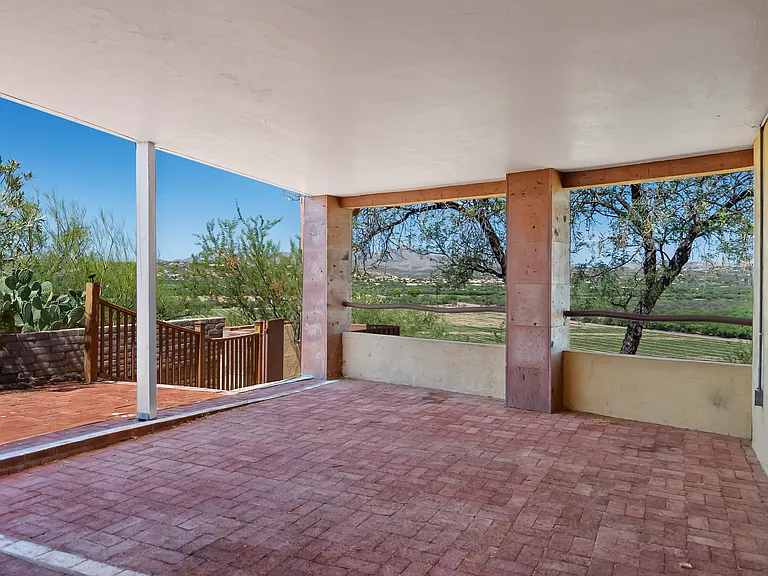 394 Cancun Ct — Photo 12