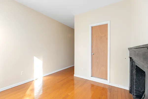 Rented by Compass | media 3