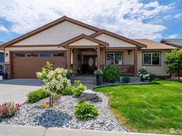 393 Ridgewood Drive, Manson, WA 98831