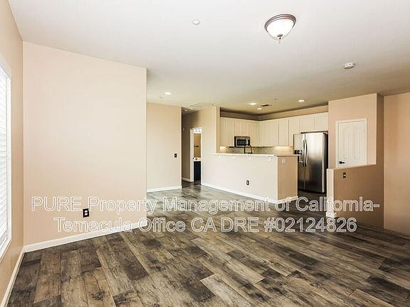 5th image of 31881 Delfina Way