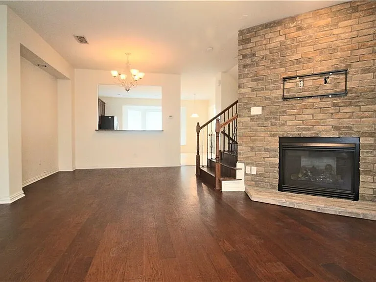 7836 Fox Horn Dr — Photo 6