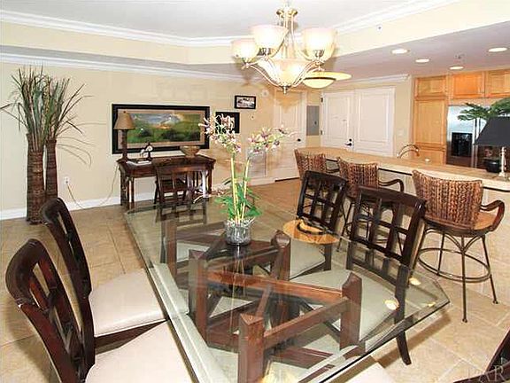 4th image of Portofino Dr #1303