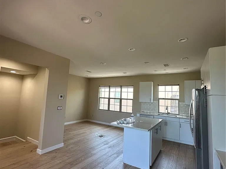121 Tallowood — Photo 17