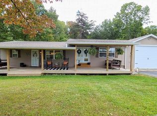 1086 Old Sunbright Rd, Jamestown, TN 38556