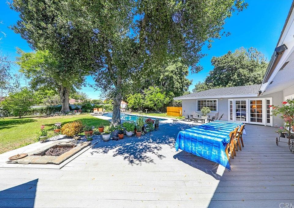 1st image of 117 Catherine Park Dr