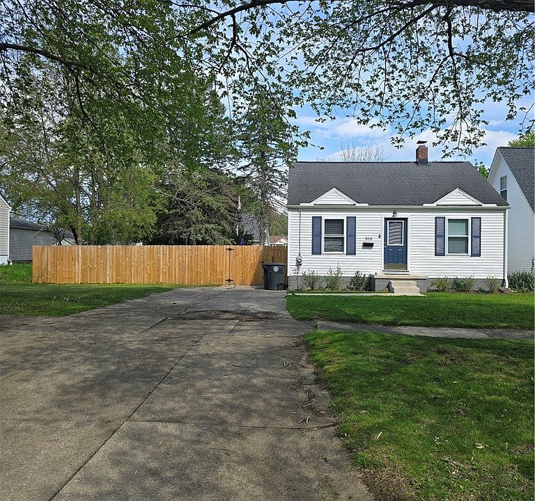 1st image of 403 High Grove Blvd