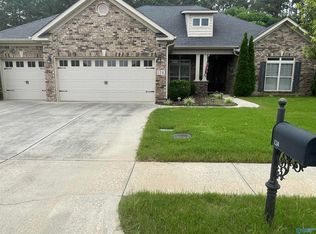 124 Autumn Cove Dr, Madison, AL 35756