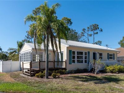 3725 Guilford Oaks Ln, Naples, FL, 34112