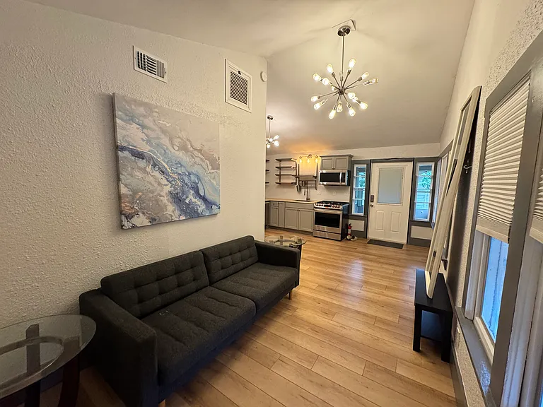 3045 Melton St N #A — Photo 2