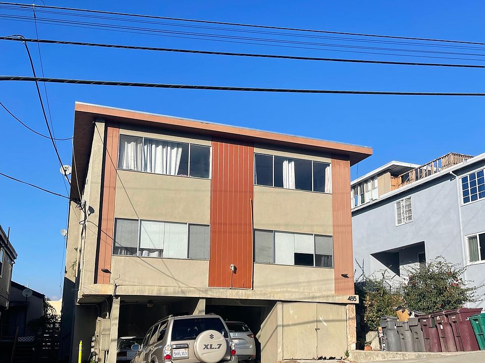 1st image of 485 Stow Ave #4