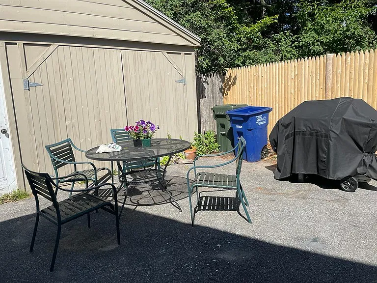 42 Coolidge Ave — Photo 9