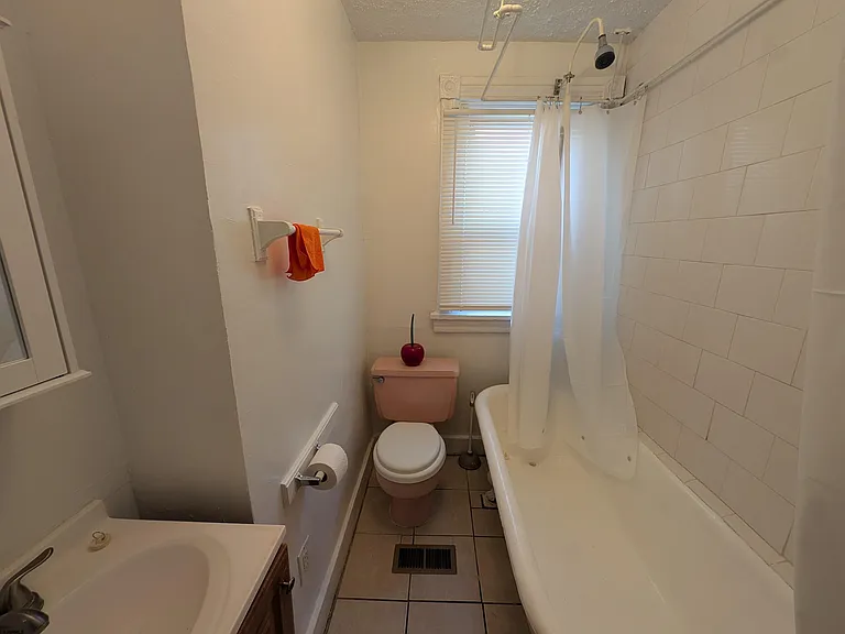 349 N Ocean Ave — Photo 14