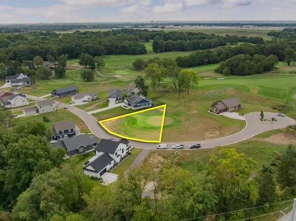 3336 Blarney Dr, South Bend, IN 46628