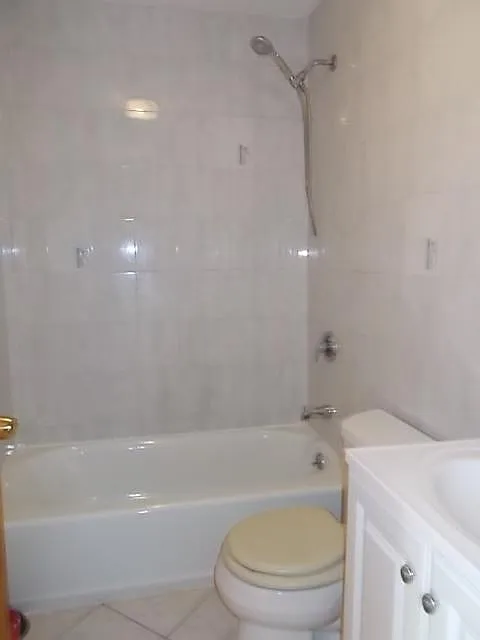 3 bed, 950 sqft, $2,900 — Photo 4