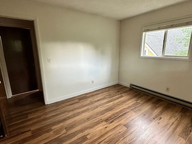 509 N Black Ave #1-8 — Photo 22