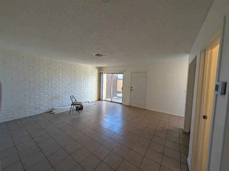 3033 Saint George St #A — Photo 17
