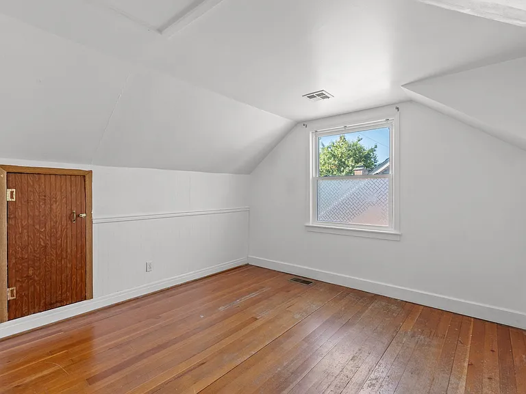 1717 Versailles Rd — Photo 20