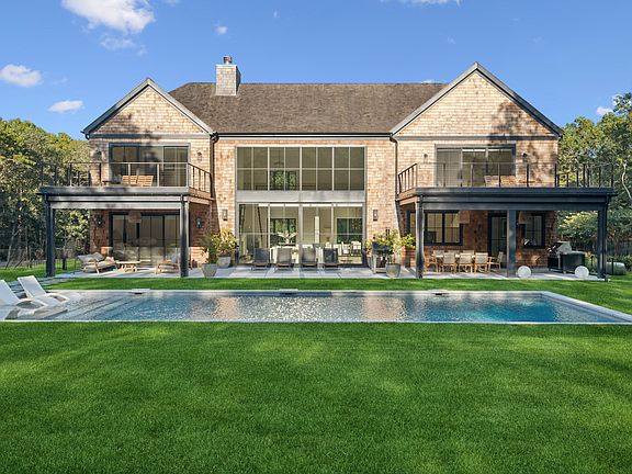 3rd image of 780 Sagg Rd