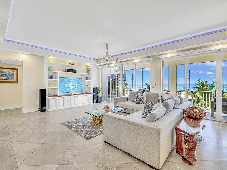 Gulfview Dr — Photo 6
