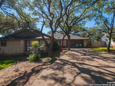 1818 Red Leaf Dr, San Antonio, TX, 78232