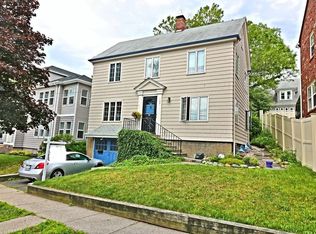 188 Court Rd, Winthrop, MA 02152